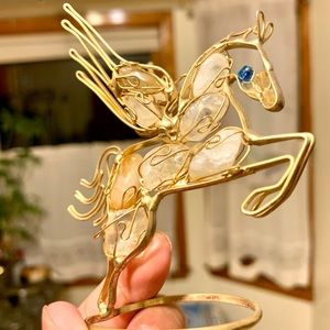 ⚜️Unicorn Figurine Wire Wrapped Quartz Sculpture⚜️
